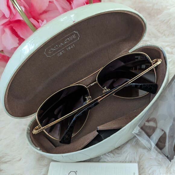 Coach aviator sunglasses, gold frame, with case - Picture 5 of 10